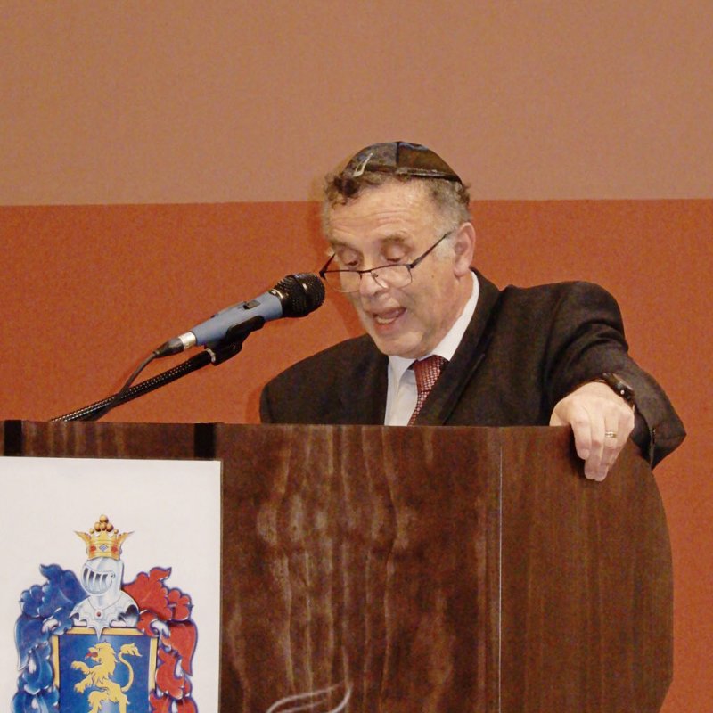 Átadták a felújított zsinagógát 64